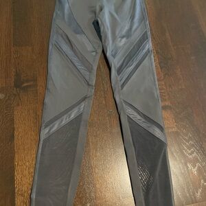 New ALO Yoga High Waist Eclipse Legging in Heather Gray Size Xsmall